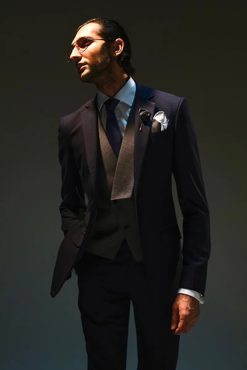 Apice Prezioso Three Piece Suit