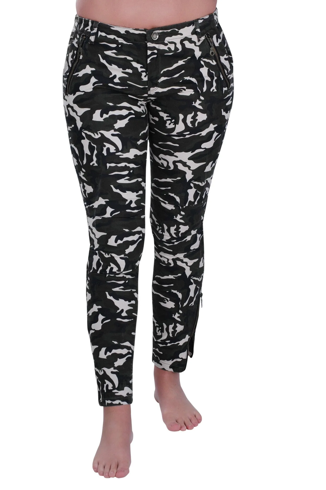 Camouflage Print Fitted Trousers