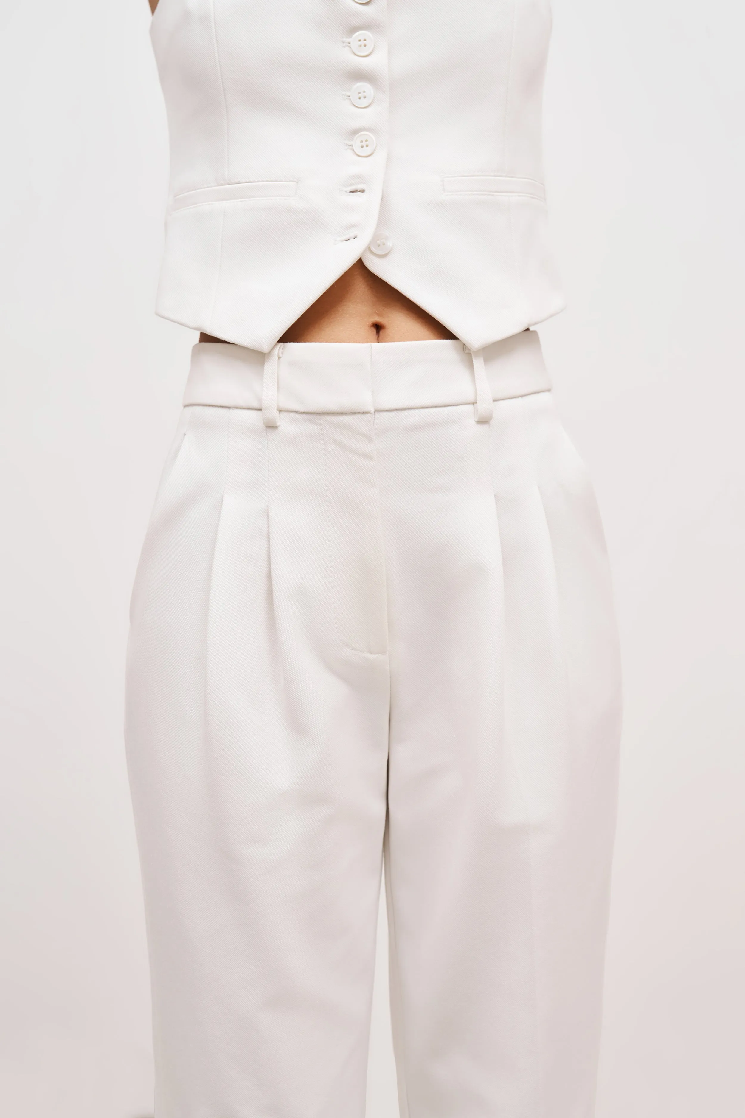 Carrot Leg Trousers - Cream